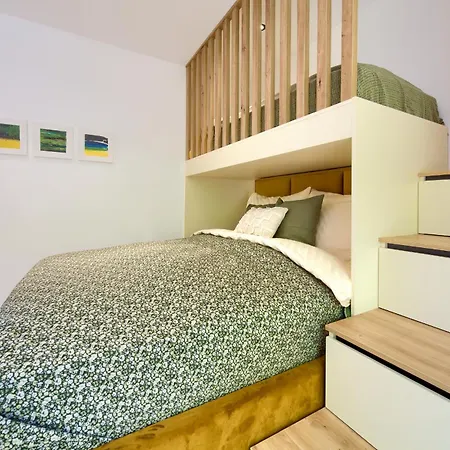 Viverum With Heated Salt Water Pool