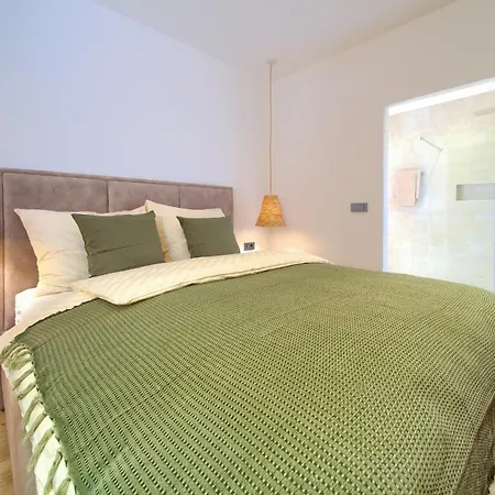 Viverum With Heated Salt Water Pool Villa Baska (Krk)