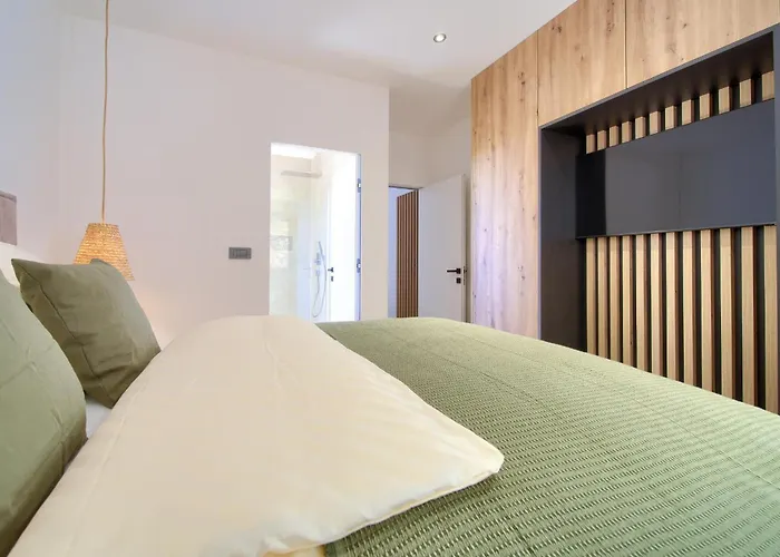 Viverum With Heated Salt Water Pool Villa *