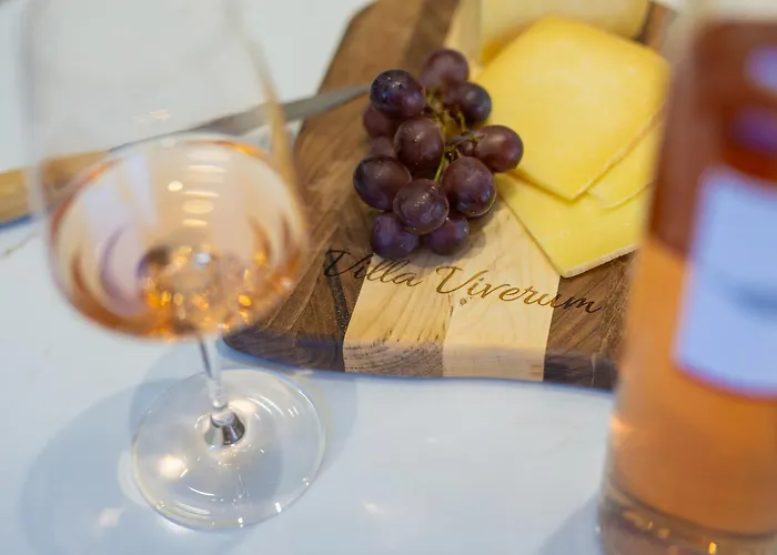 Viverum With Heated Salt Water Pool Villa