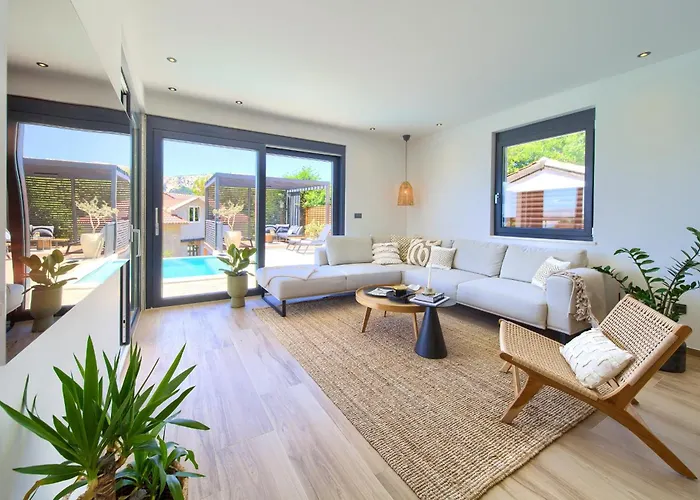 Viverum With Heated Salt Water Pool Villa *