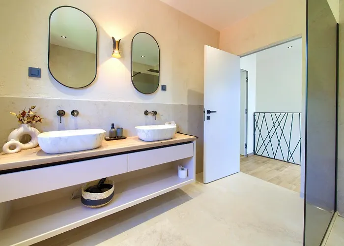 Villa Viverum With Heated Salt Water Pool Baška