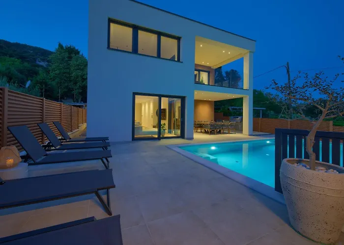 Villa Viverum With Heated Salt Water Pool Baška