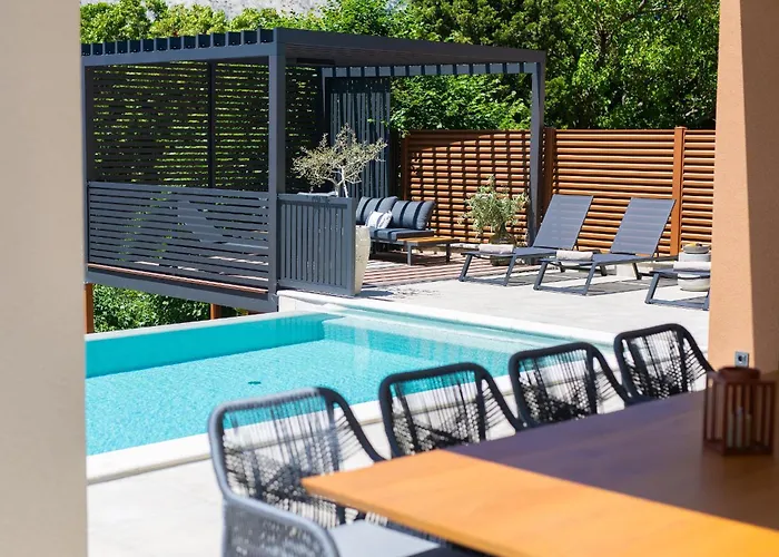 Viverum With Heated Salt Water Pool Willa *