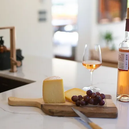 Viverum With Heated Salt Water Pool Villa