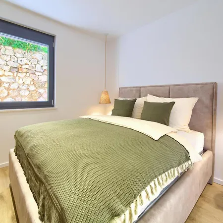 Viverum With Heated Salt Water Pool * Baška