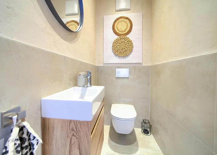 Villa Viverum With Heated Salt Water Pool *